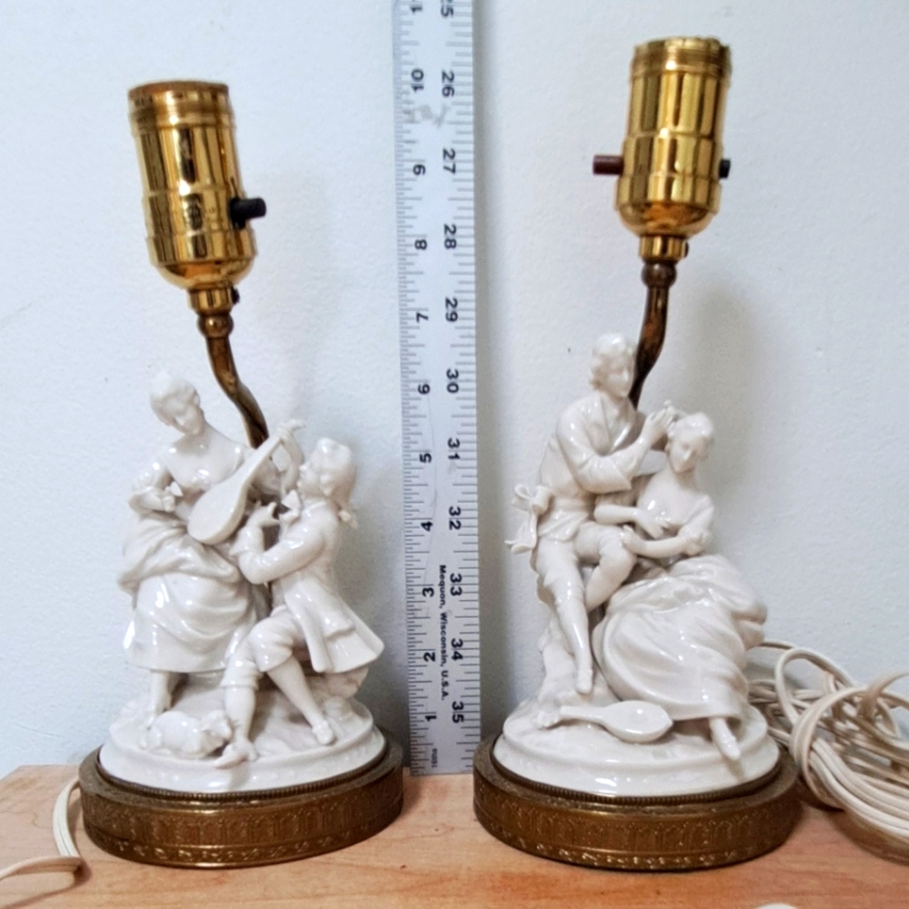 Vtg Victorian Porcelain & Brass Courting Figurine Boudoir Table Lamps Set of 2